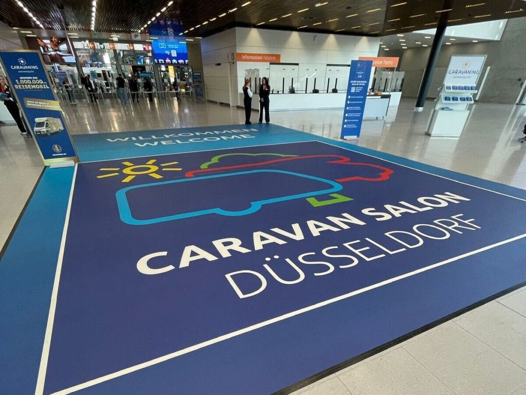 Eingang Caravan Salon Düsseldorf 2025 Preview 