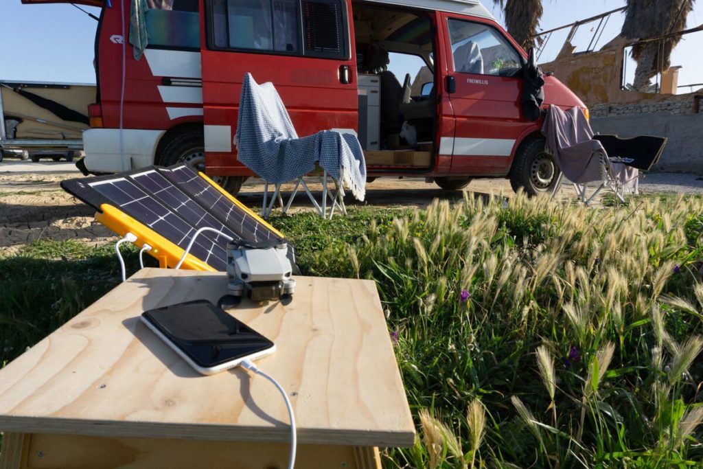 Solartasche mit USB-Anschlüssen